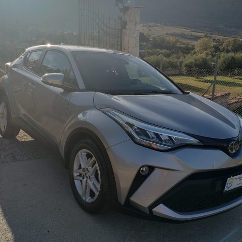 TOYOTA C-HR HYBRID